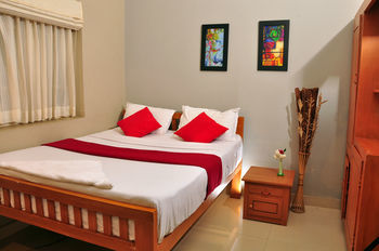 Wayanad Cliff Hotel Kalpetta Exterior foto